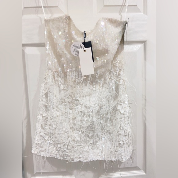 NWT Retrofete Anastasia Sequin Feather Dress - Picture 8 of 16